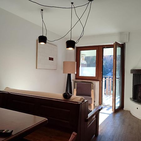Appartamento Con Vista - Nuova Ristrutturazione Sauze D'Oulx Exterior photo